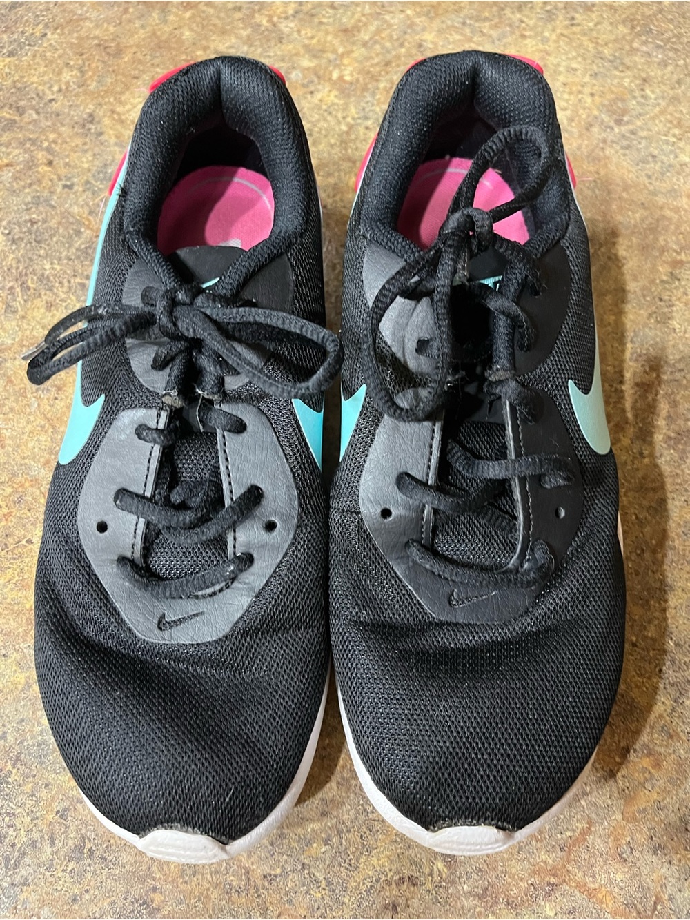 Nike Air Max Oketo Women’s 8 Black Aurora Pink Teal Sneakers walking athletic - Picture 4 of 9